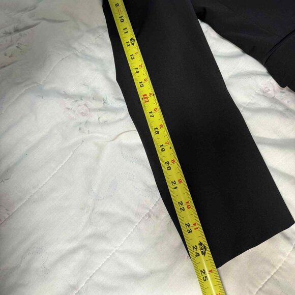 Calvin Klein Black Wool Two-Piece Suit - 36R & 30x30 - Picture 6 of 12